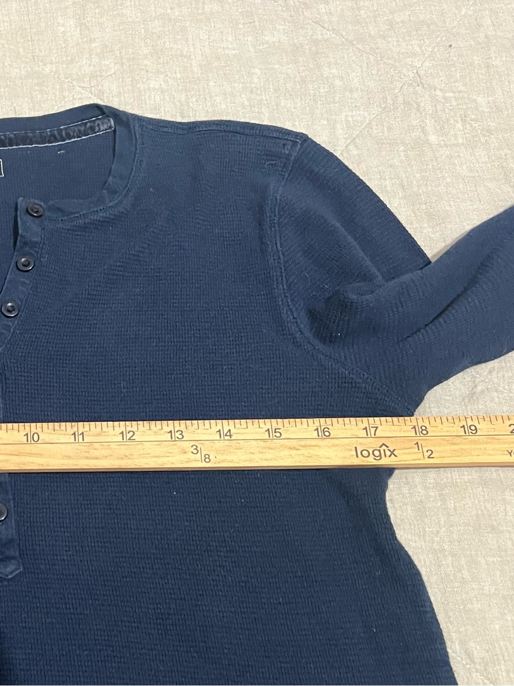 L.L. Bean Women's Waffle Knit Thermal Henley Shirt Navy Blue Long Sleeve Size M - Picture 7 of 8
